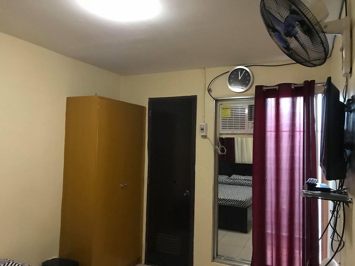 Rv3 Transient House Hotel Angeles Exterior photo